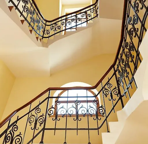 Гостевой дом Encore 3*